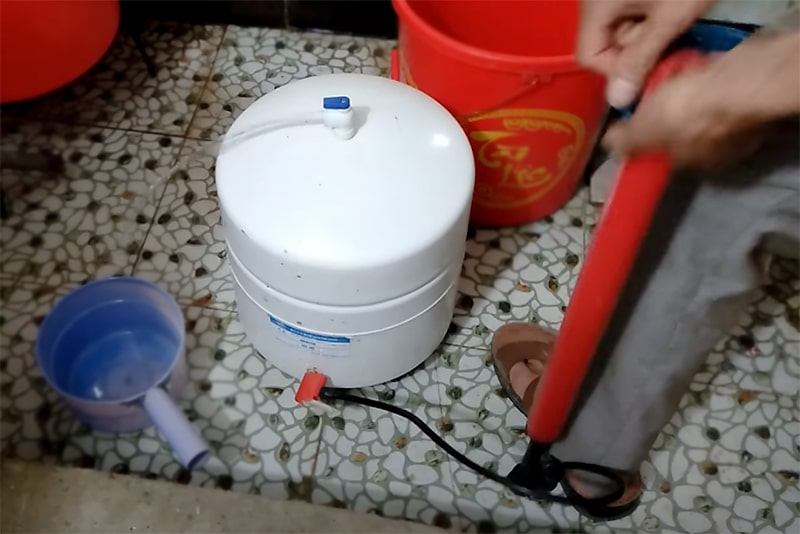 Cách bơm áp cho máy lọc nước