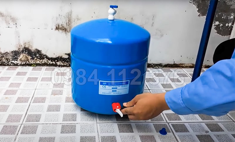 Bơm áp vào bình máy lọc nước RO, như thế nào tốt