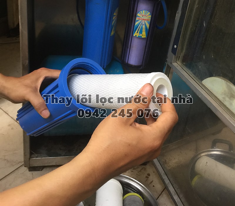 Dịch vụ thay lõi lọc nước tại nhà ở Hà Nội 0942 245 076