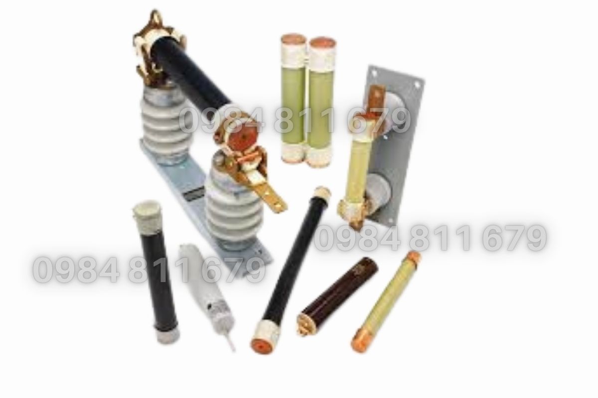 Cầu Chì Ống Trung Thế Chất Lượng Cao Cho Hệ Thống Điện 15kV – 35kV