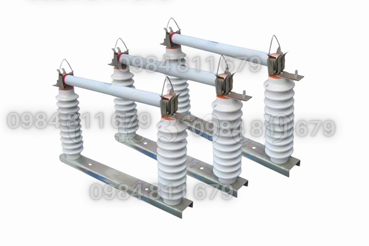 Cầu Chì Ống Sử Dụng Ngoài Trời Và Trong Nhà Chính Hãng, Giá Tốt