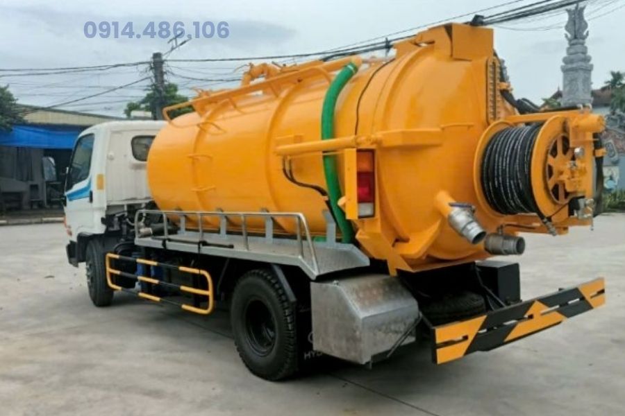 Hút Bể Phốt Tại Quận 10 Giá Tốt – Hoàng Anh Phục Vụ 24/7, Có VAT